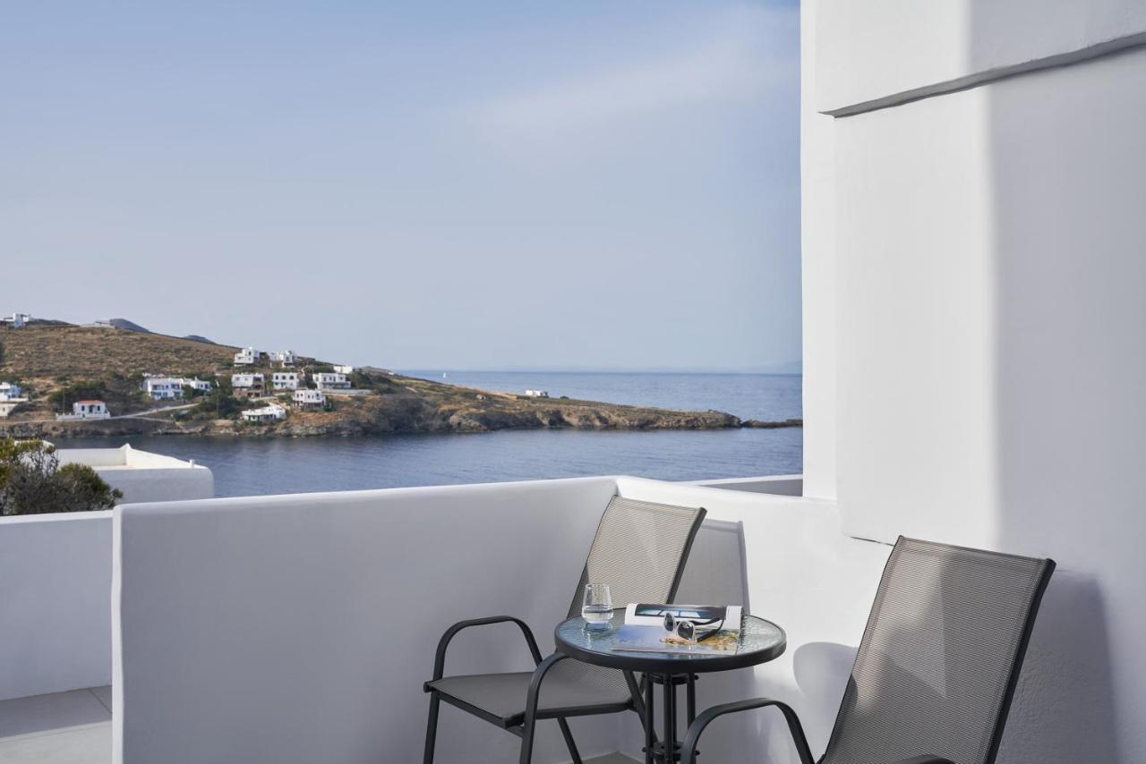 The Thermia Suites Китнос Экстерьер фото
