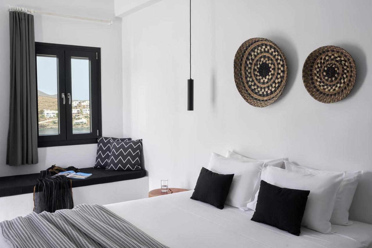 The Thermia Suites Китнос Экстерьер фото